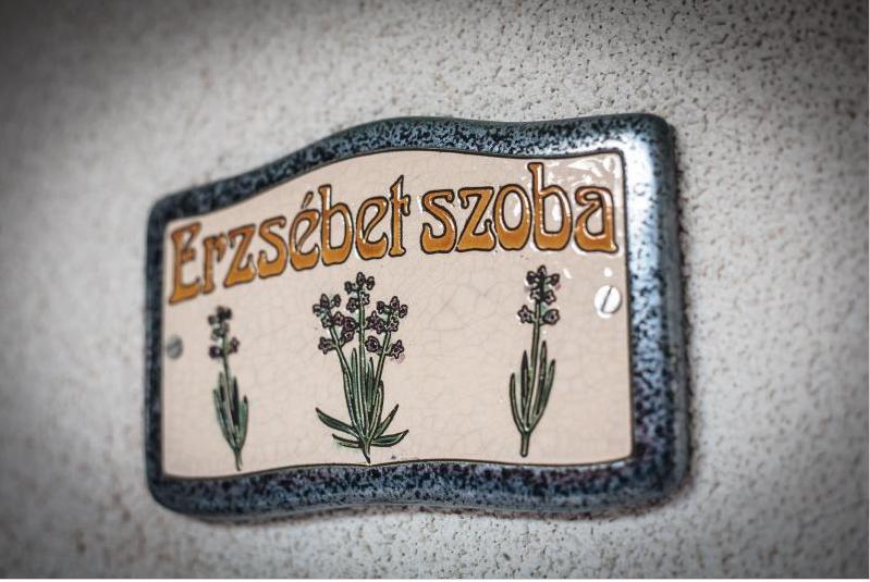 Kekparkany Vendeghaz Rátka Eksteriør billede